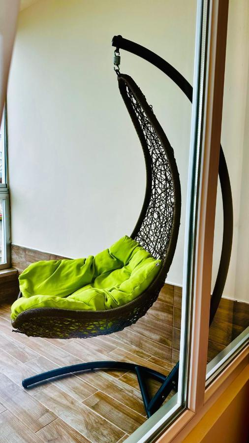 Magnolia Apartment Terrace 3 Batumi Bagian luar foto