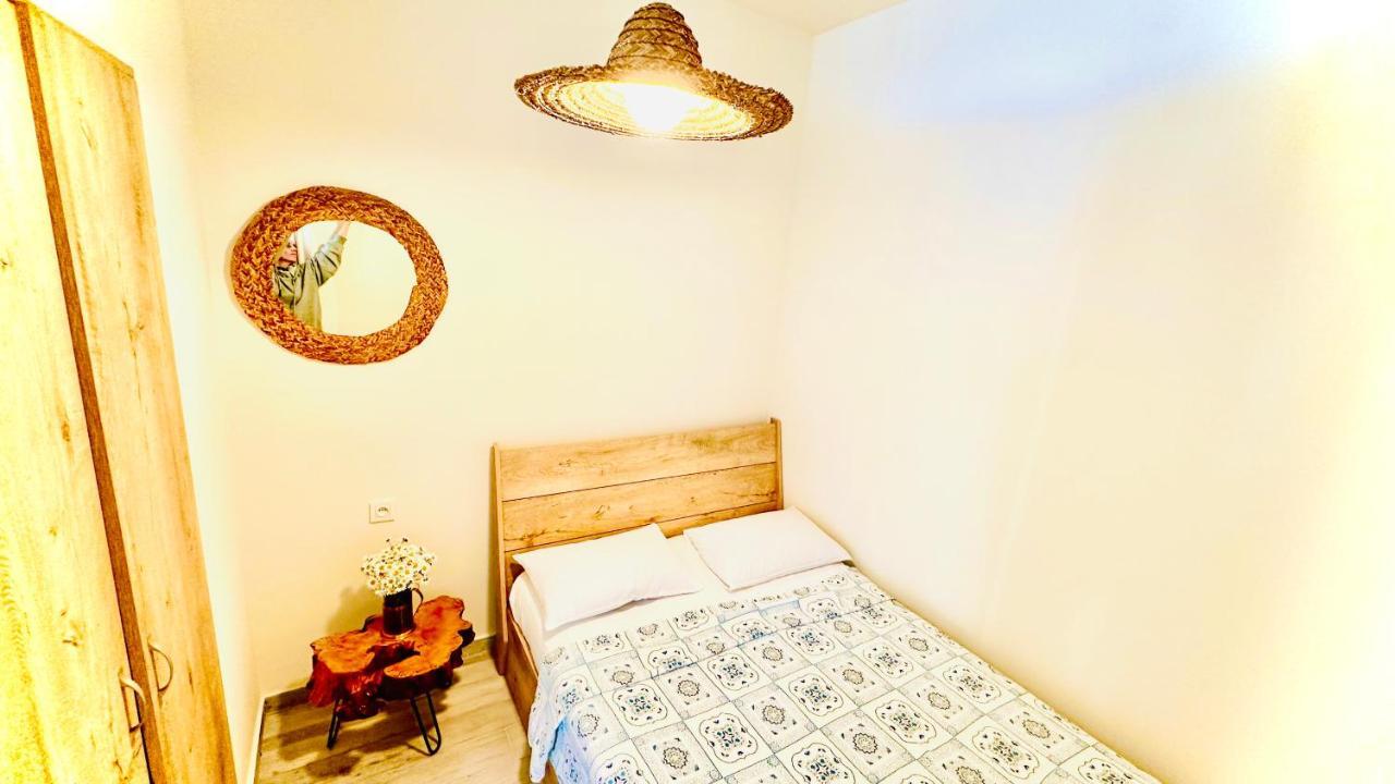 Magnolia Apartment Terrace 3 Batumi Bagian luar foto
