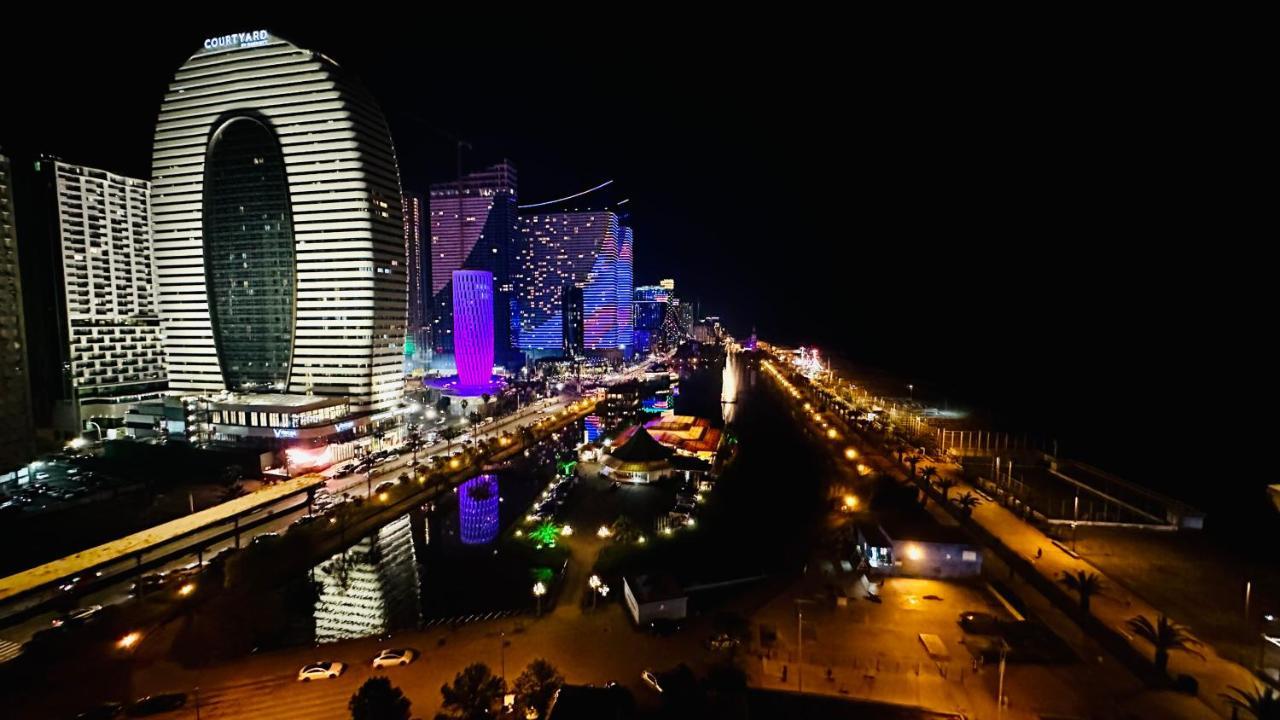 Magnolia Apartment Terrace 3 Batumi Bagian luar foto